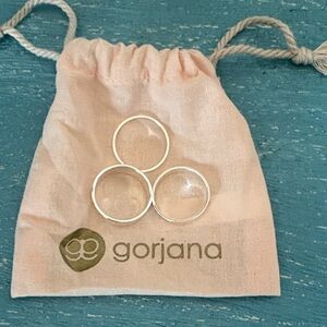Brand New Gorjana rose ring stacking set SZ 7